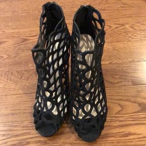 Le Chateau black zipper cut out shoes